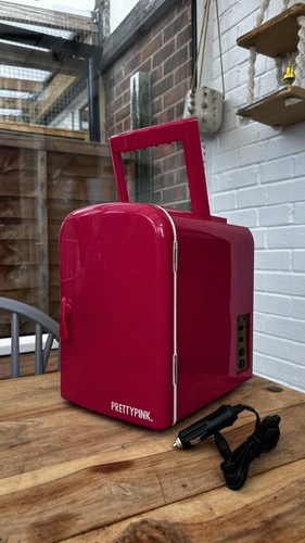 Pink mini fridge cooler - 4l,